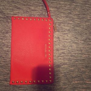 MK clutch with strap